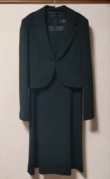 원피스 블랙 포멀 3세트 7AR