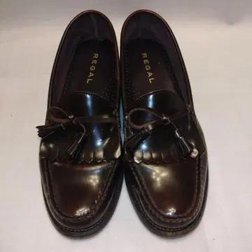 REGAL 다크 브라운 태슬 로퍼