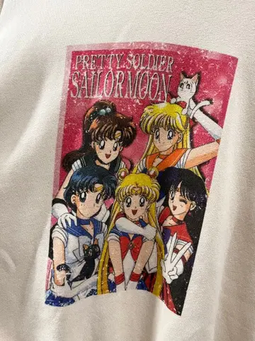 링크바이미레 세일러문 후드 부착 후드티