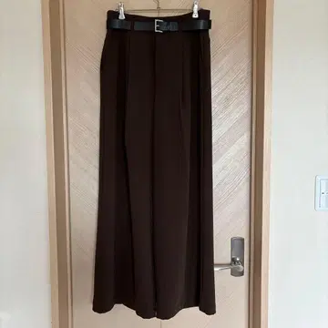 STUNNING LURE 벨티드 와이드 이지 팬츠