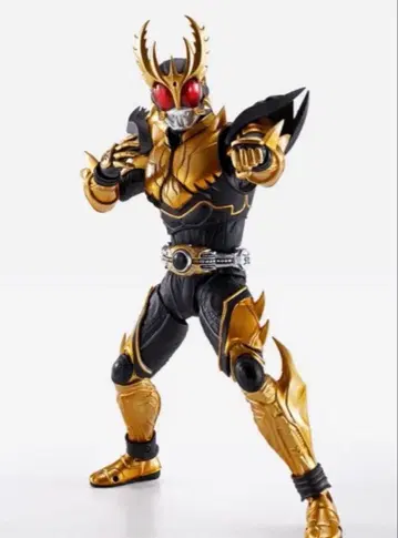 s.h.figuarts 진골조제법 가면라이더 쿠우가 라이징 얼티밋