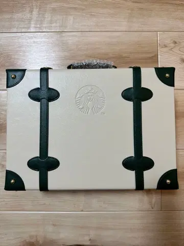 스타벅스 트렁크형 백 아이보리/그린