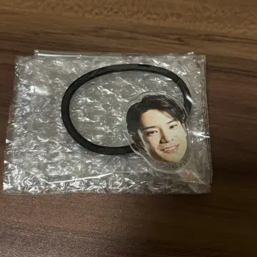 아키자와 켄타로 머리끈