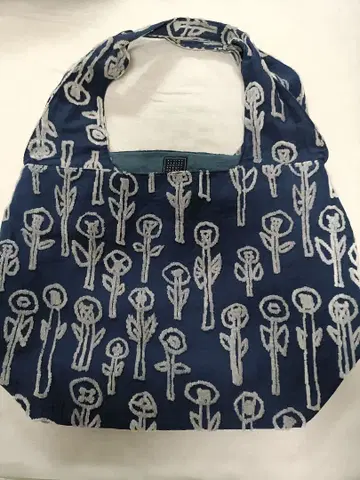 미나 페르호넨 토트백