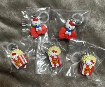 헬로키티 아메리칸 디자인 메지루시 액세서리