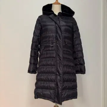 Do CLASSE 블랙 후드 부착 다운 자켓