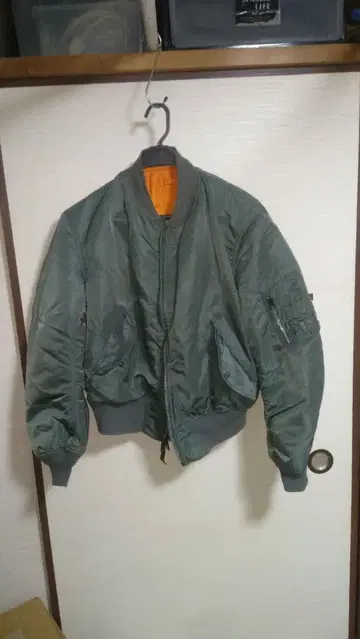 Alpha ma-1 플라이트 자켓 밀리터리 세이지 그린 나일론