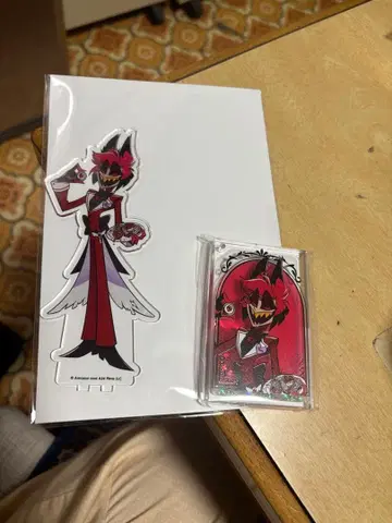 아라스터 아크릴 스탠드 리퀴드 아크릴 키링 하즈빈 호텔