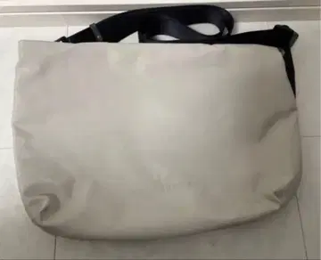 PELLE BORSA 베이지 숄더백