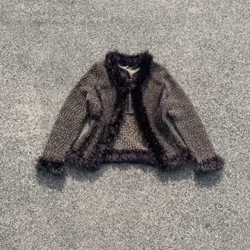 하나뿐인 Y2K 00s 빈티지 샤기 퍼 재킷