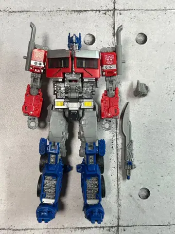 트랜스포머 스튜디오 시리즈 옵티머스 프라임