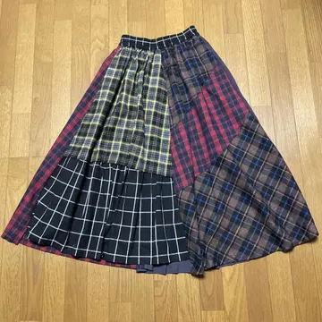 미사용 새상품 체크 플리츠 패치워크 롱 스커트