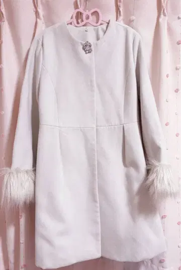 양산형 지뢰계 롱 코트 퍼 포함