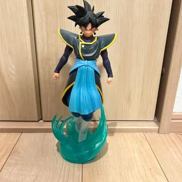 드래곤볼 오공 블랙 피규어