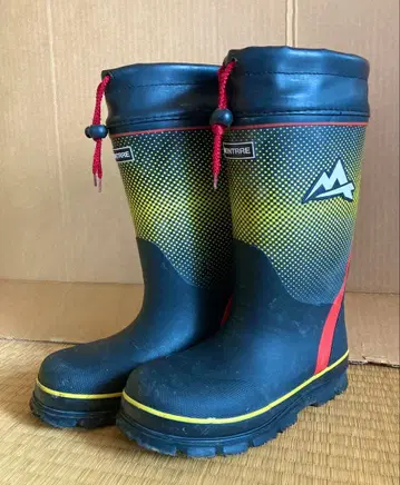 아킬레스 장화 MONTRRE