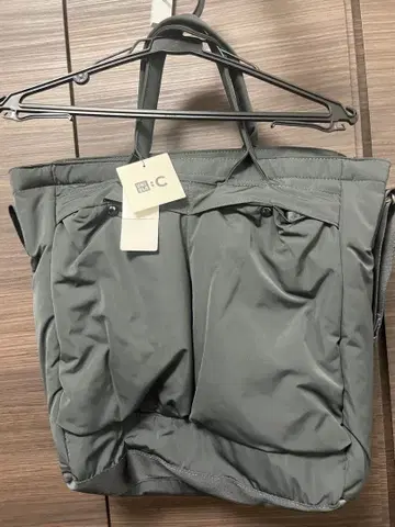 UNIQLO C 2way 유틸리티 백 토트
