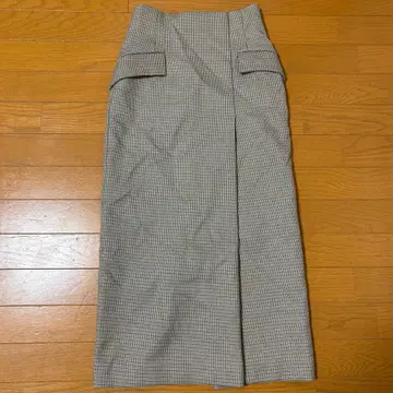 CLANE 롱 타이트 스커트 S 사이즈 상당