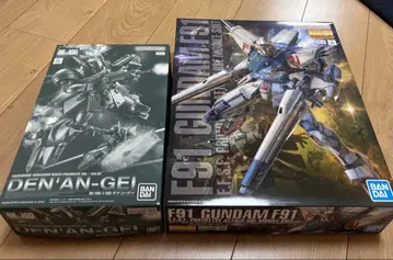 MG 건담 F91과 RE 데난 게 미조립품