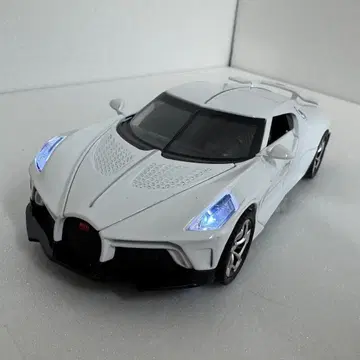 부가티 라 보아튀르 느와르 1/32 약 15cm 미니카