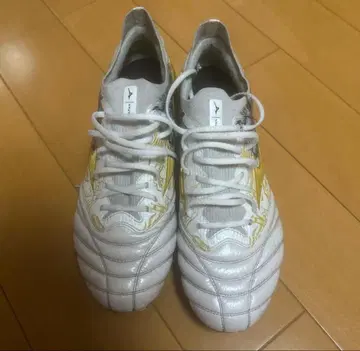 미즈노 모렐리아 네오 3 베타 재팬 SR4 26cm