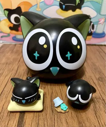 라소흑전기 피규어 2개 세트 (케이스 포함)