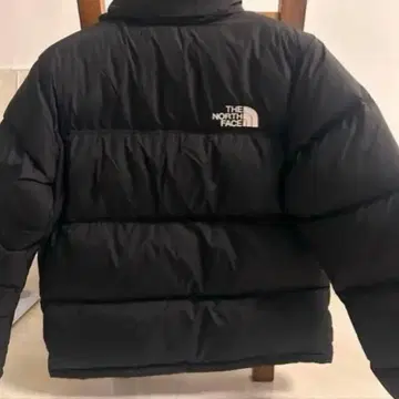 THE NORTH FACE 눕시 700 블랙 다운 자켓