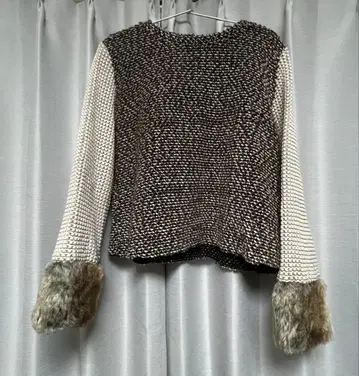 [ 시착만 한 상품 ] ZARA 퍼 니트 스웨터