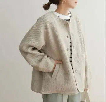 어반 리서치 도어스 퀼트 노카라 자켓