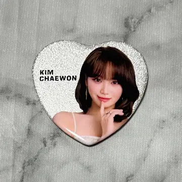 LE SSERAFIM EASY CRAZY HOT 캔뱃지 채원