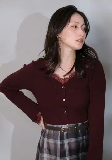 [새상품] 아푸와이저 리셰 레이스 트리밍 2WAY 가디건 풀오버