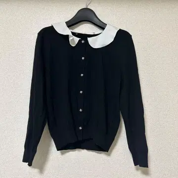 STRAWBERRY FIELDS 탈부착 카라 가디건