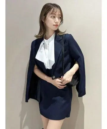 dazzlin 자켓 미니 스커트 셋업 네이비