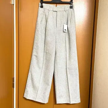새상품! 두클라쎄 라메 트위드 턱 와이드 팬츠 라이트 그레이 9호