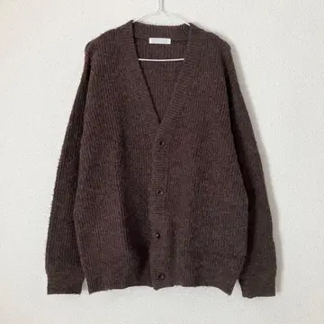 SENSE OF PLACE 모헤어라이크 V넥 가디건 브라운