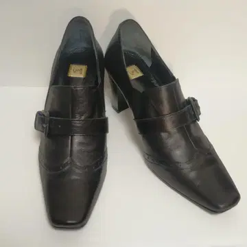 잉그 펌프스 23.5 EE 블랙 윙팁 천연 가죽 F43