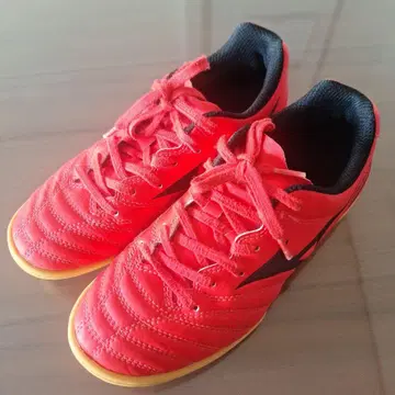 MIZUNO 미즈노 모나르시다 네오 21.5cm 풋살화