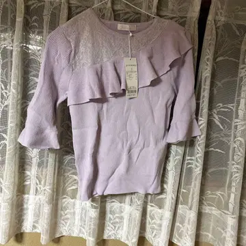 Feroux 라벤더 프릴 니트 5부 소매 택 포함 새상품