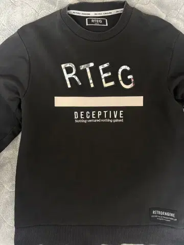 RTEG 블랙 트레이닝복 M 사이즈 DECEPTIVE