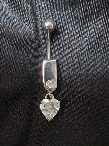 하트형 크리스탈 바디 피어싱