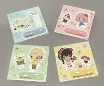 스파이 패밀리 산리오 캐릭터 아크릴 스탠드 4종