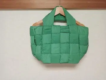 이아파피요네 발수 라이트 메쉬 토트백