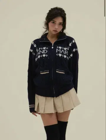 ANDMARY Mary knit cowichan navy