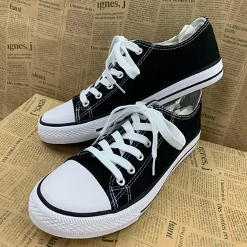 새상품 남성용 26.0cm 넓은 폭 경량 캔버스 스니커즈 블랙 1980D