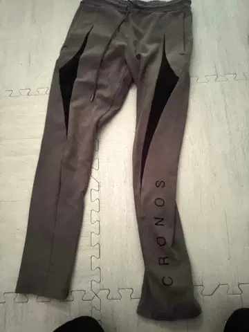 CRONOS 그레이 조거 팬츠