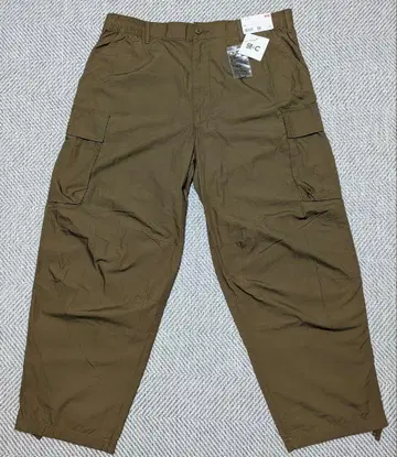 유니클로 C 와이드 핏 카고 팬츠 XXL 브라운