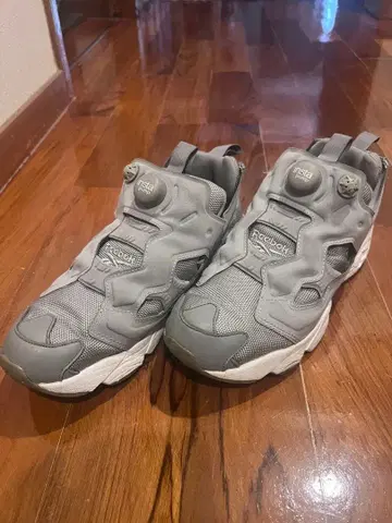 Reebok 인스타펌프 퓨리 그레이
