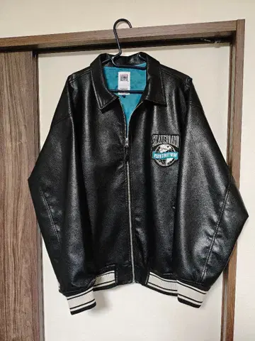 비전 스트릿 웨어 페이크 가죽 자켓 XL 새상품급