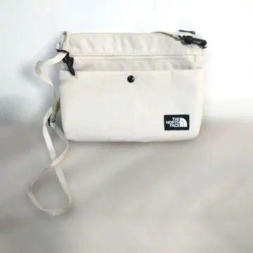 새상품급 THE NORTH FACE 아이보리 숄더백