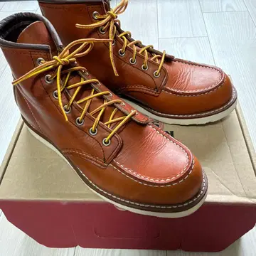 컨디션 최상 몇 회만 착용 레드윙 REDWING 6인치 클래식 모카신