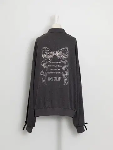 pium 리본 프린트 다크 그레이 집업 후드티